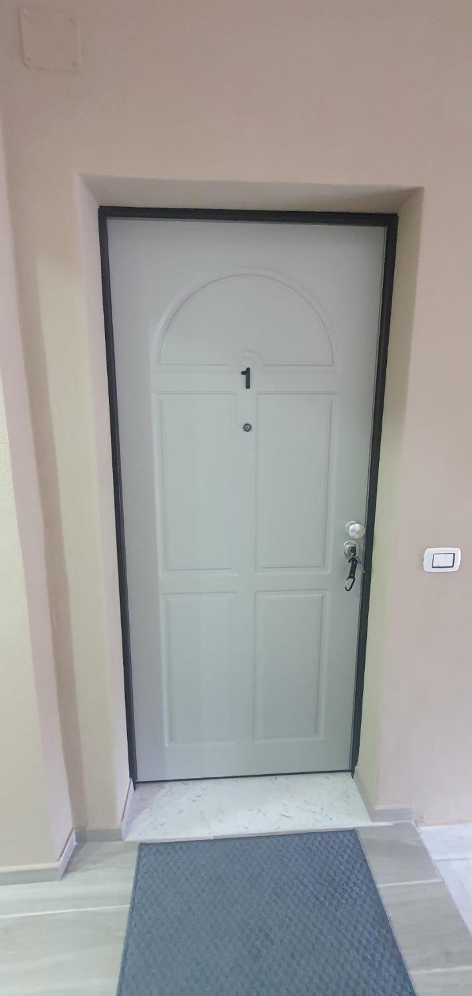 Appartamento Elegante Carbonia Zewnętrze zdjęcie